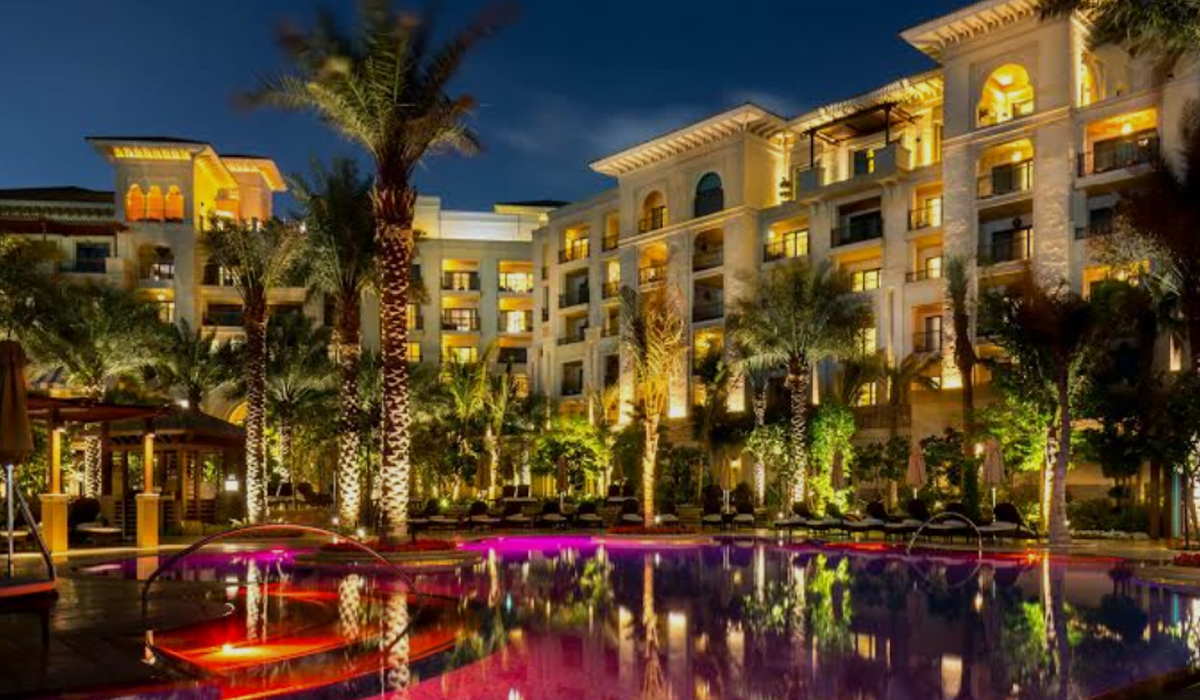 Top hotels in Dubai for Dinning and Amenities